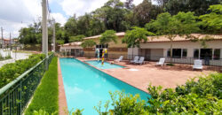 Bosque dos pássaros em Cotia | Casas com quintais de 2 dormitórios