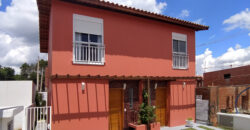 Bosque dos pássaros em Cotia | Casas com quintais de 2 dormitórios