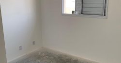 Casa com 2 dormitórios com quintal e corredor lateral – Residencial Parque Vivere