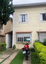 Casa Mobiliada com 2 quartos – Condomínio Parque das árvores
