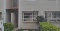 Casa com 2 dormitórios – Condomínio Parque das Arvores Casa com 2 dormitórios – Condomínio Parque das Arvores