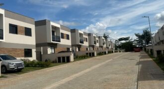 Villagio Di Lux – Casas com 3 dormitórios em Cotia